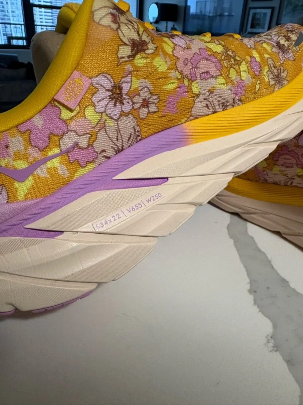 HOKA floral running shoes size 11 wide - Picture 3 of 8